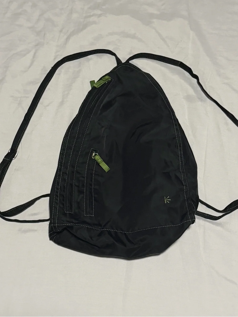 Vintage Ellington nylon sling backpack